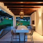 Nicol Tireli Villa Krsan