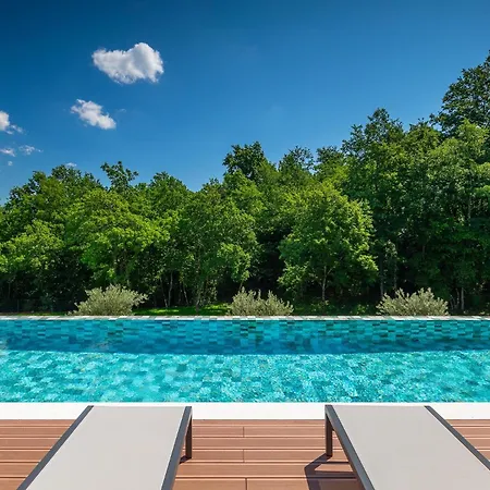 Nicol Tireli * Krsan